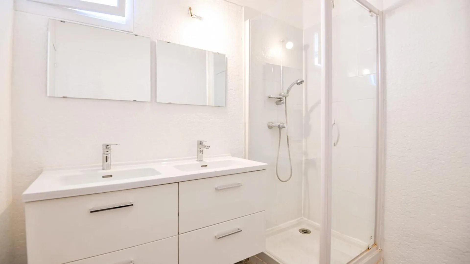 Apartamento Grand Appartement 4 Ch Vue Mer Balcons Et Clim Marselha França