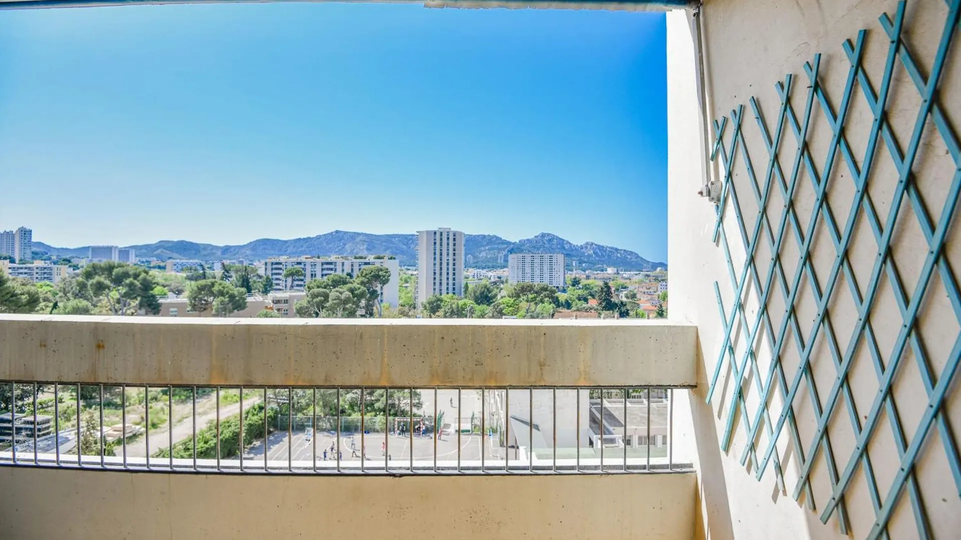 Grand Appartement 4 Ch Vue Mer Balcons Et Clim Marselha Apartamento